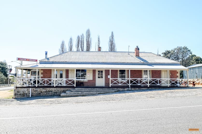 Click to view all images 1 Brierly Street Dalgety NSW 2628 - Image 2