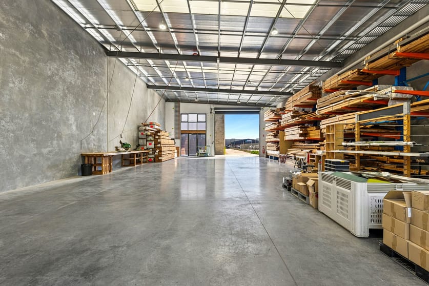 Click to view all images 18 Essington Street Grovedale VIC 3216 - Image 3