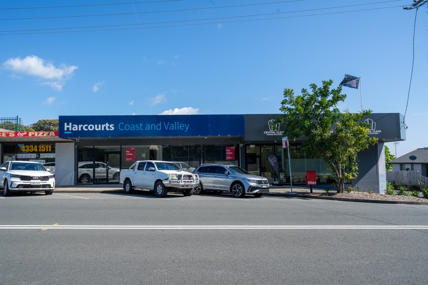 Click to view all images 209 Bateau Bay Road Bateau Bay NSW 2261 - Image 2