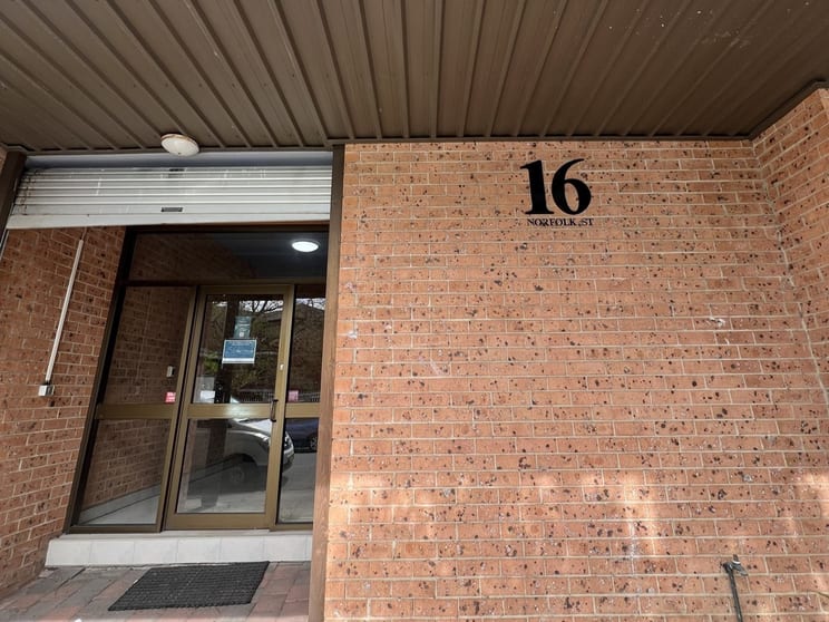 Click to view all images 2/16 Norfolk Street Liverpool NSW 2170 - Image 3