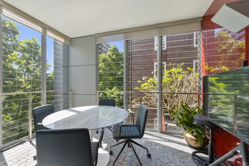 Click to view all images 201/24-30 Springfield Avenue Potts Point NSW 2011 - Image 2