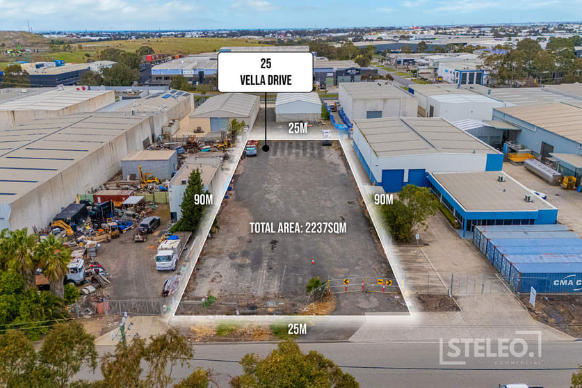 Click to view all images 25 Vella Drive Sunshine West VIC 3020 - Image 1