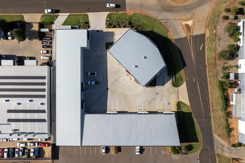 Click to view all images 8/1 Capital Drive Dubbo NSW 2830 - Image 3