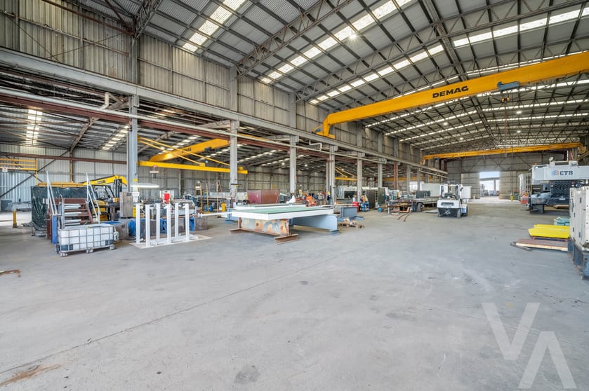Click to view all images 64 Greenleaf Road Kooragang NSW 2304 - Image 3