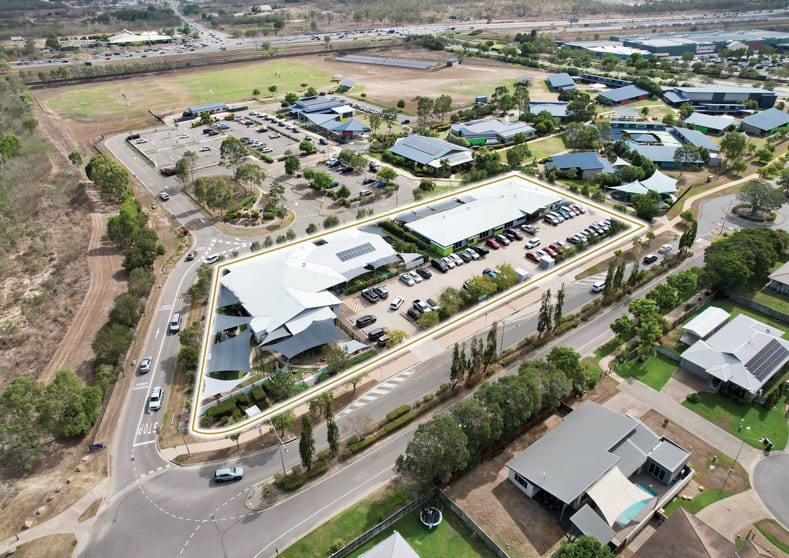Click to view all images 31 Burdell Drive Burdell QLD 4818 - Image 1
