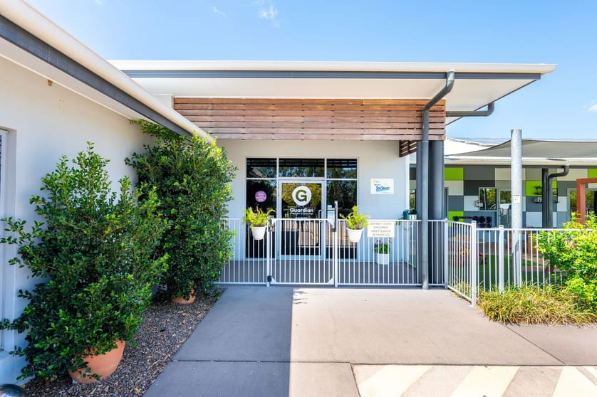Click to view all images 31 Burdell Drive Burdell QLD 4818 - Image 2