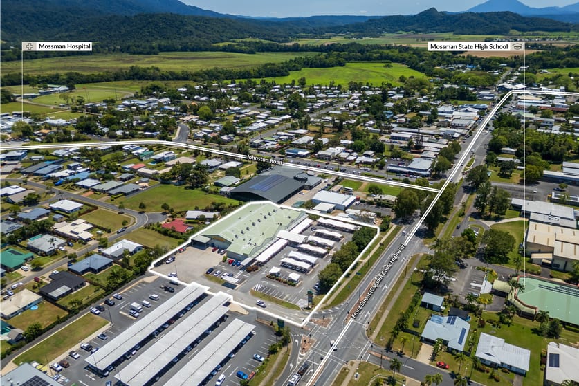 Click to view all images Town & Country Shopping Centre, 63-71 Front Street Mossman QLD 4873 - Image 2