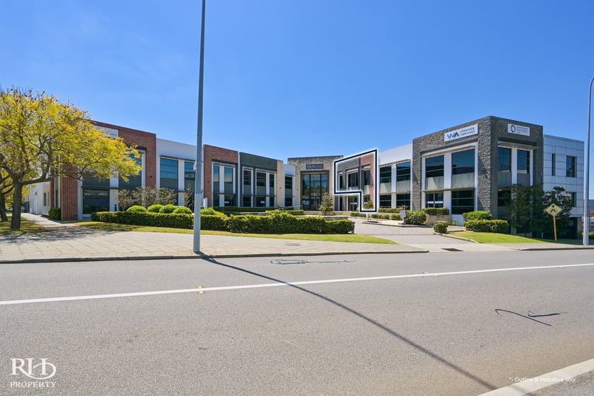 Click to view all images D2/118 Railway Street West Perth WA 6005 - Image 2