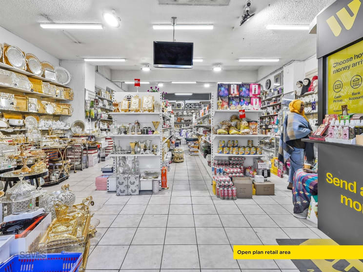Click to view all images 10 Paisley St Footscray VIC 3011 - Image 3