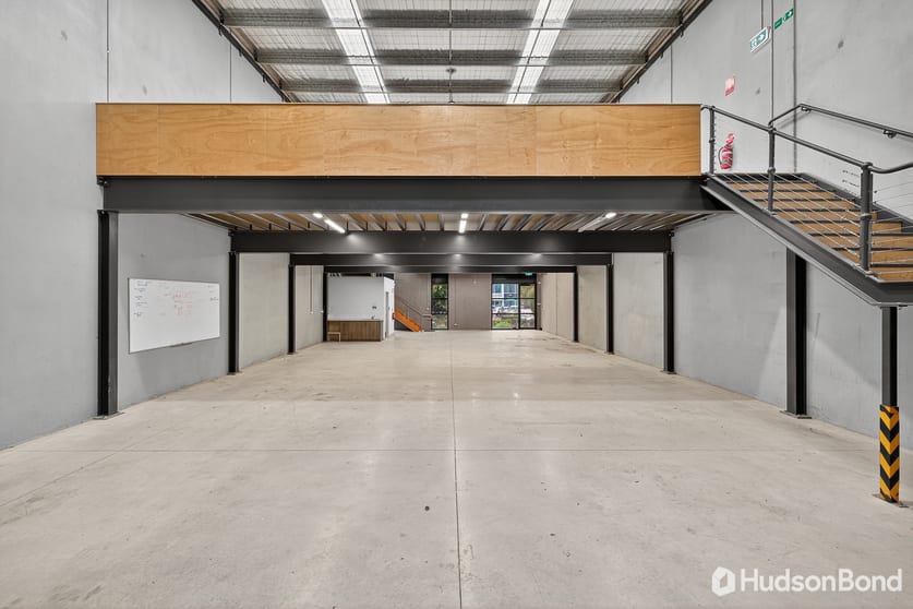 Click to view all images 6 Biara Court Cranbourne West VIC 3977 - Image 2