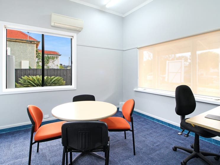 37 Macleod Street Bairnsdale VIC 3875 - Image 3