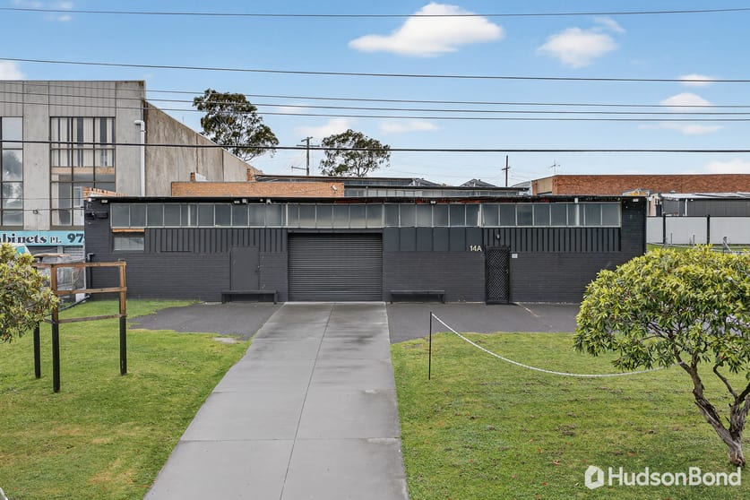 Click to view all images 14a Thomas Street Ferntree Gully VIC 3156 - Image 1