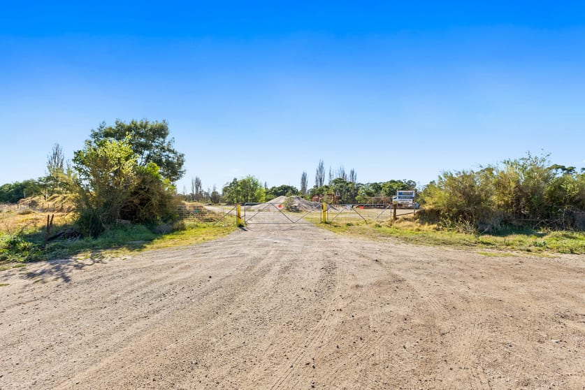 Click to view all images 117 Ridleys Lane Boisdale VIC 3860 - Image 2