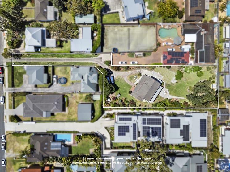 37 Lantana Avenue Wheeler Heights NSW 2097 - Image 1
