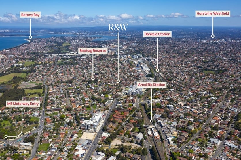Click to view all images 10 Marinea Street Arncliffe NSW 2205 - Image 2