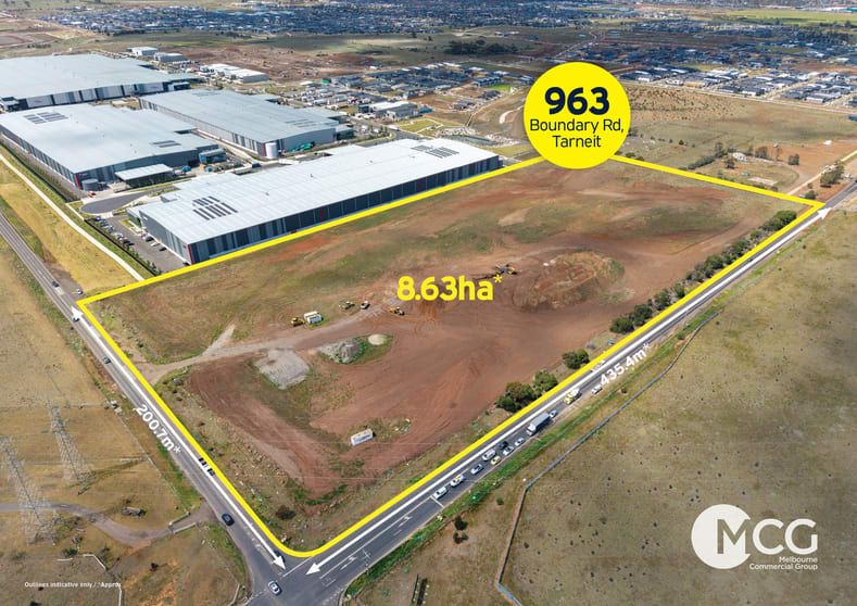 Click to view all images 963 Boundary Road Tarneit VIC 3029 - Image 2