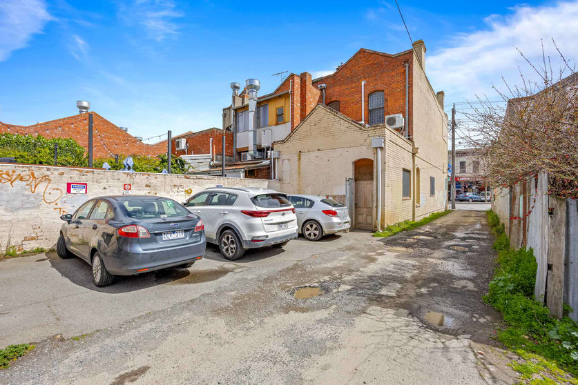 Click to view all images 34 Armstrong Street North Ballarat Central VIC 3350 - Image 3