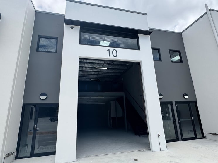Click to view all images 10/33 Kristins Lane Upper Coomera QLD 4209 - Image 1