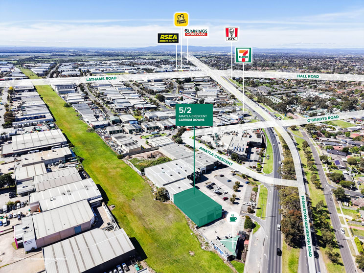 Click to view all images 5/2 Amayla Crescent Carrum Downs VIC 3201 - Image 1