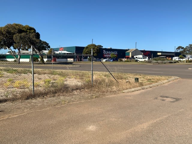 32 Norseman Road Chadwick WA 6450 - Image 3