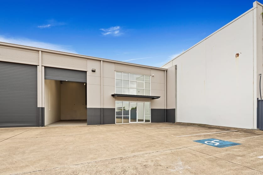 Click to view all images 1/9 Stockwell Place Archerfield QLD 4108 - Image 1
