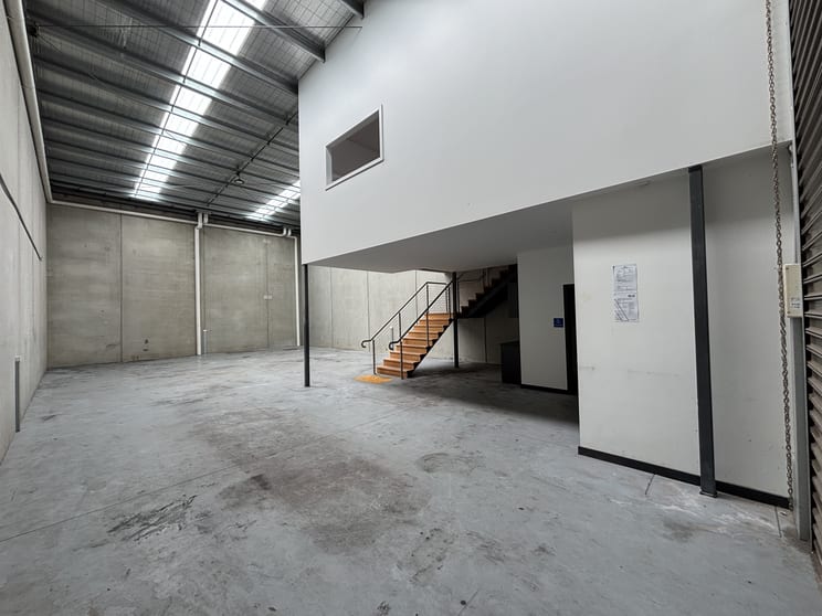 Click to view all images 9/24 Bormar Drive Pakenham VIC 3810 - Image 3