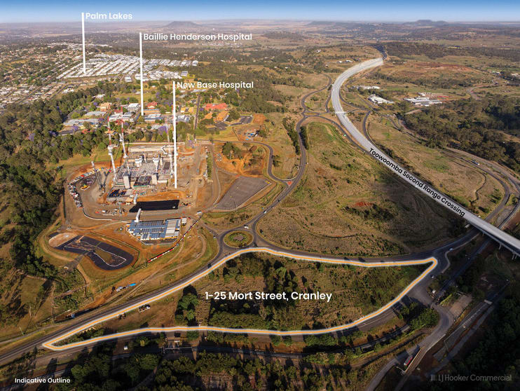 Click to view all images 1-25 Mort St (CS1) Cranley QLD 4350 - Image 2