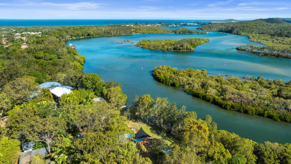 Click to view all images 365 North Street Wooli NSW 2462 - Image 2