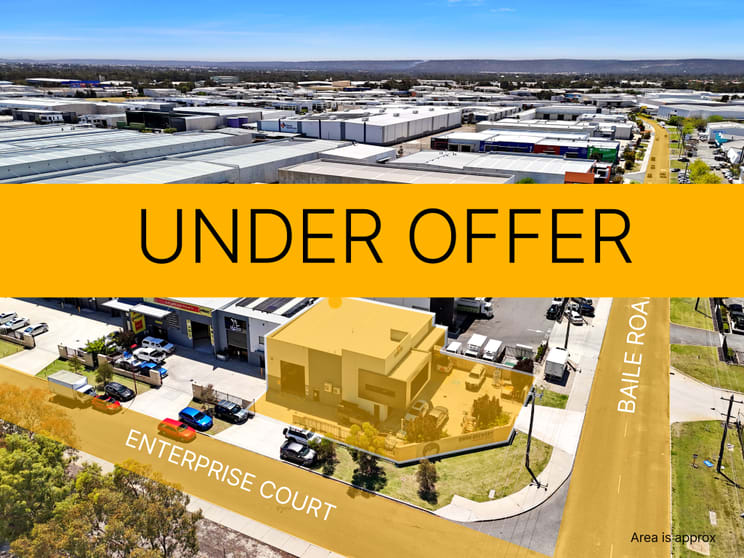 33 Baile Road Canning Vale WA 6155 - Image 1