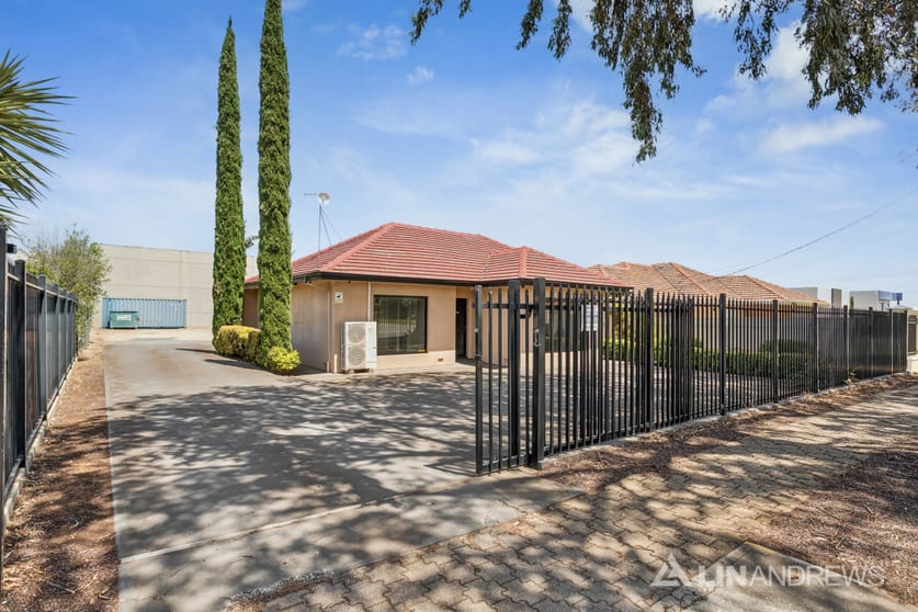 Click to view all images 49 Stanbel Road Salisbury Plain SA 5109 - Image 1