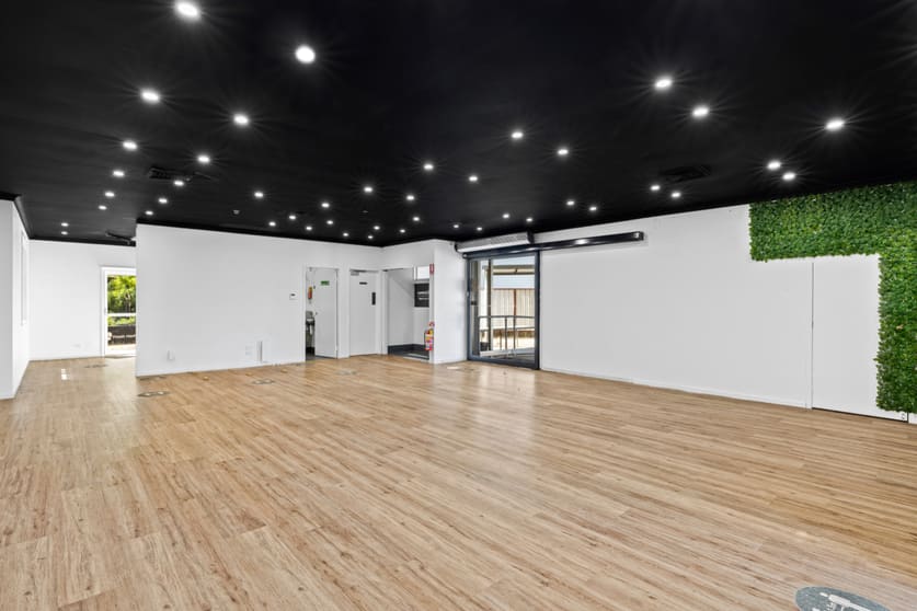 Click to view all images 52a Pendlebury Road Cardiff NSW 2285 - Image 3