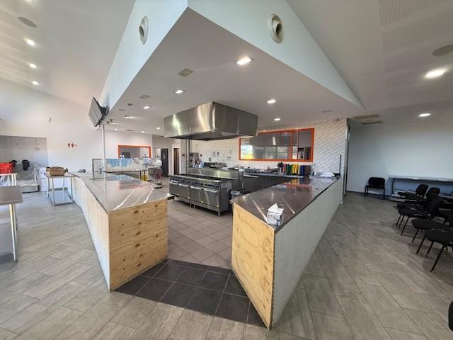 Click to view all images Ground Unit 7 & 8/28 Challis Street Dickson ACT 2602 - Image 2