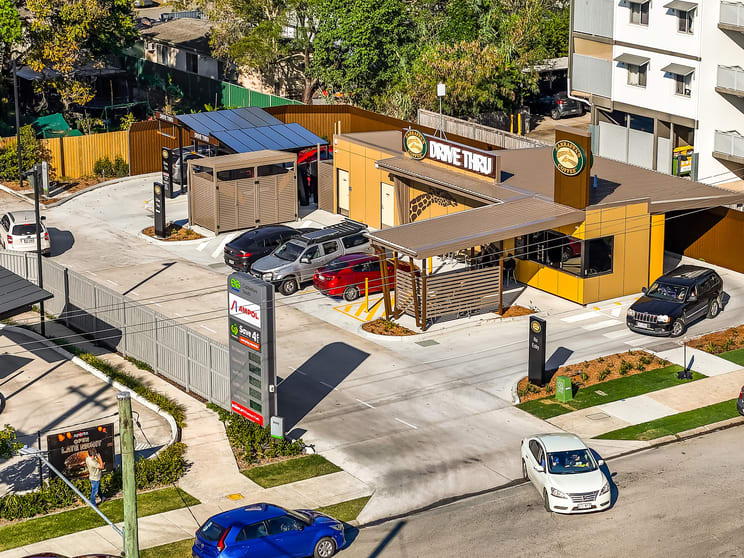 Click to view all images 8 Frank Street Caboolture QLD 4510 - Image 1