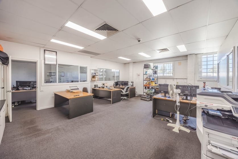 Click to view all images 86-88 May Street St Peters NSW 2044 - Image 3
