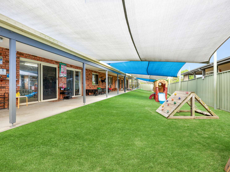 Click to view all images 5 Collungra Street Wyee NSW 2259 - Image 3