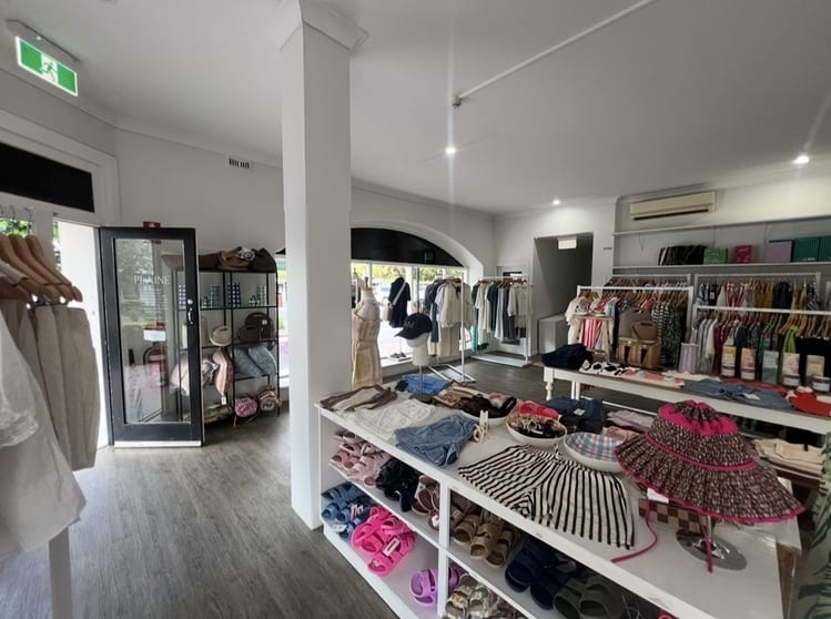 Click to view all images 4-5/113 Balo Street Moree NSW 2400 - Image 3