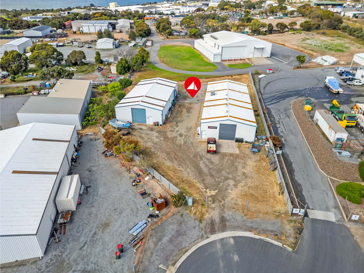 Click to view all images 7 Buberis Court Port Lincoln SA 5606 - Image 2