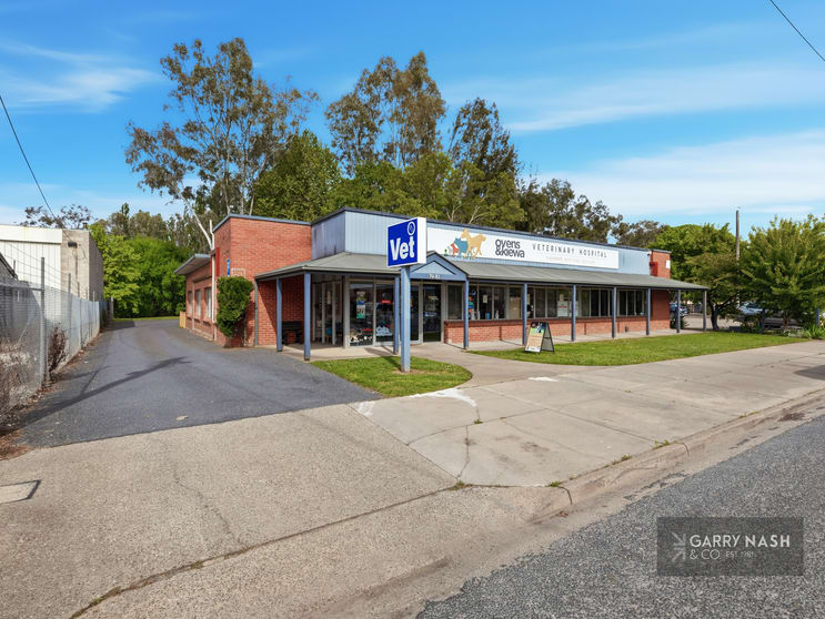 Click to view all images 79-81 Myrtle Street Myrtleford VIC 3737 - Image 1