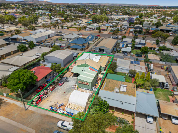 Click to view all images 195 Forrest Street Kalgoorlie WA 6430 - Image 1