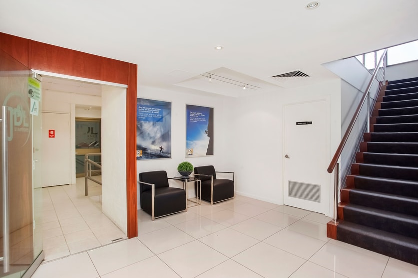 Click to view all images 13/17 Karp Court Bundall QLD 4217 - Image 3