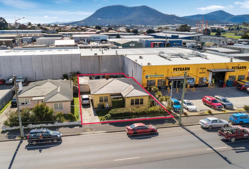 Click to view all images 60 Derwent Park Road Derwent Park TAS 7009 - Image 3