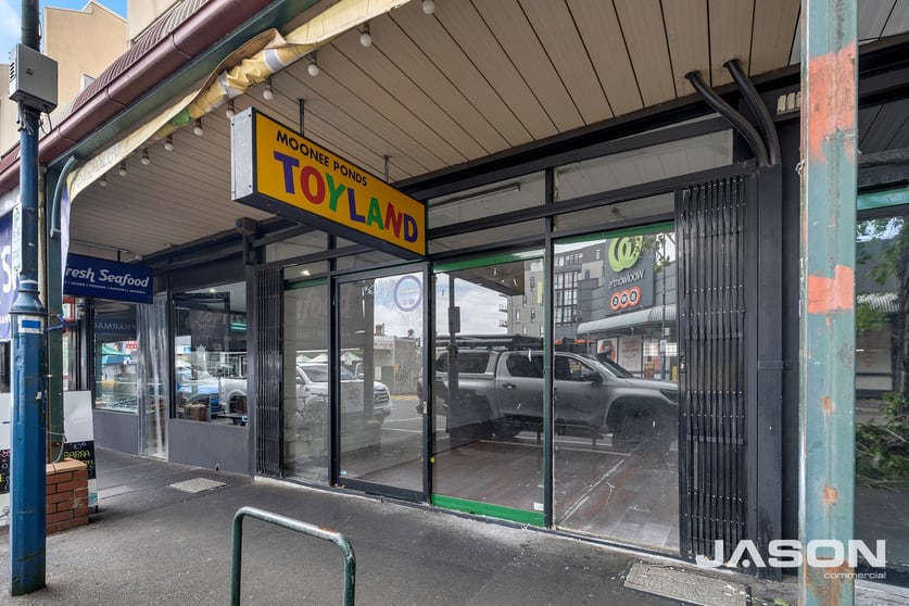 Click to view all images 18 Pratt Street Moonee Ponds VIC 3039 - Image 1