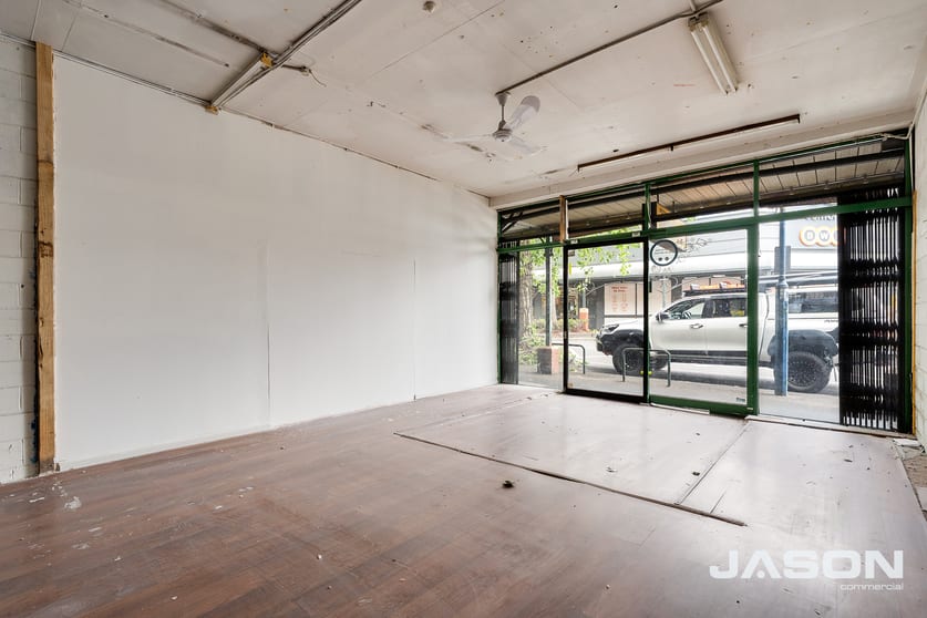 Click to view all images 18 Pratt Street Moonee Ponds VIC 3039 - Image 2
