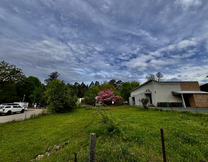 16 Murchison Street Marysville VIC 3779 - Image 3