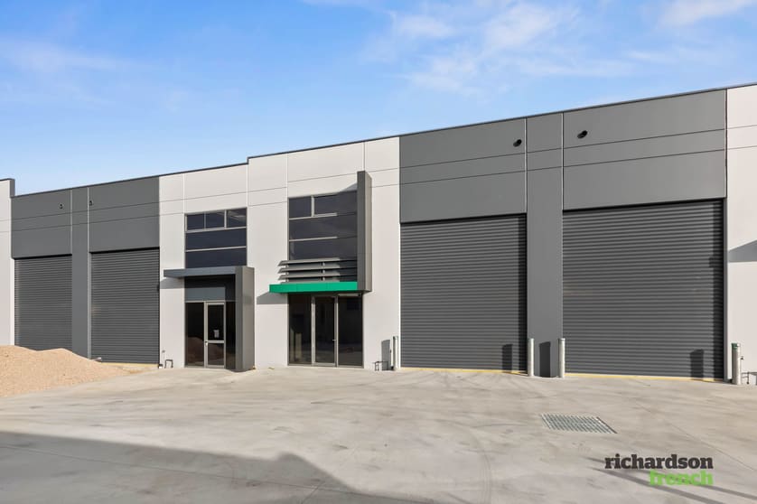 Click to view all images 3/57 Keys Road Moorabbin VIC 3189 - Image 3