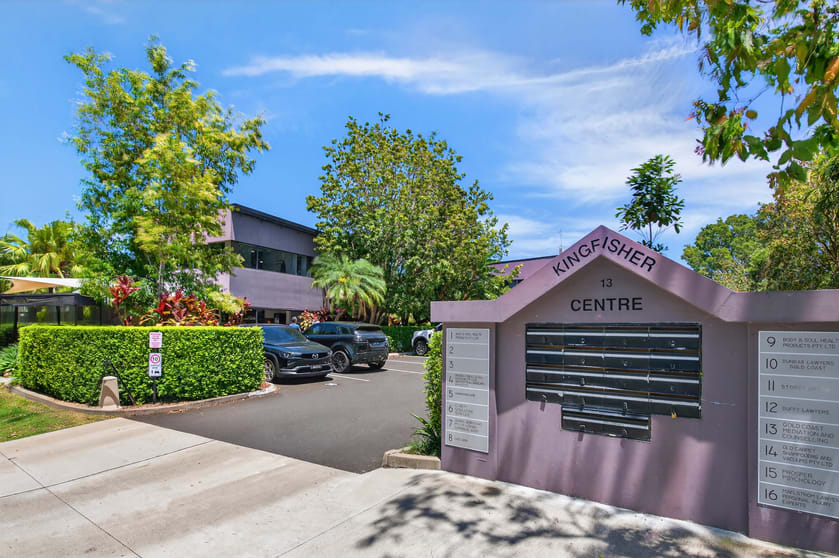 Click to view all images 10/13 Karp Court Bundall QLD 4217 - Image 2