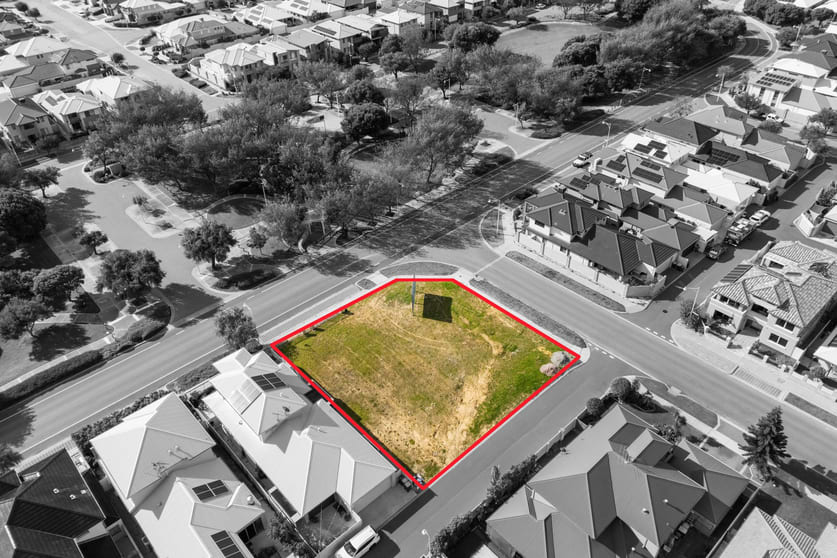 Click to view all images 44 - 46 Grand Ocean Entrance Burns Beach WA 6028 - Image 2