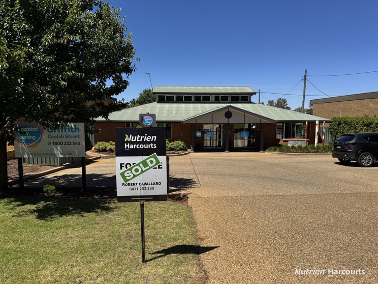 Click to view all images 70 Coolah Street Griffith NSW 2680 - Image 1