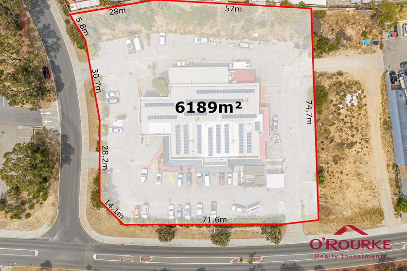 Click to view all images 36 Baltimore Parade Merriwa WA 6030 - Image 3