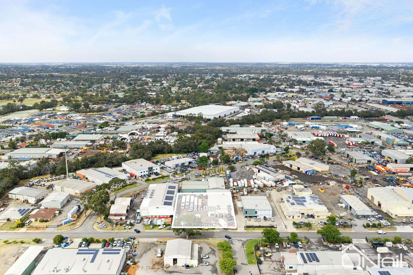 Click to view all images 37 Eva Street Maddington WA 6109 - Image 2